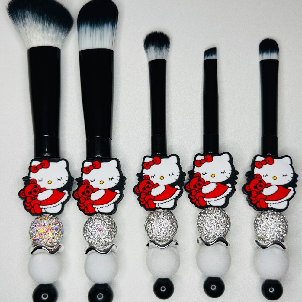 Handmade Hello Kitty Makeup Beaded Brush Set - Black and White